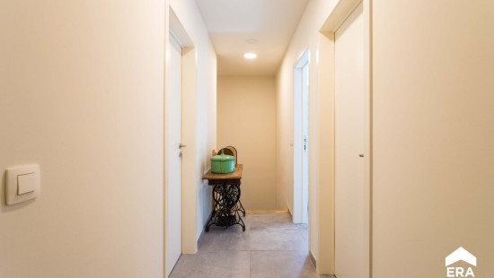 Frezenbergstraat - 97a - - 8900