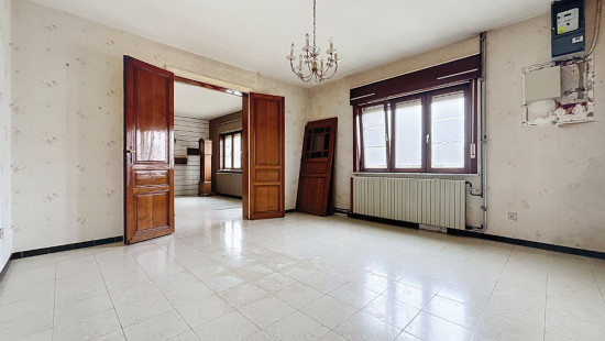 Rue Arbre Saint-Pierre - 27 - - 7890