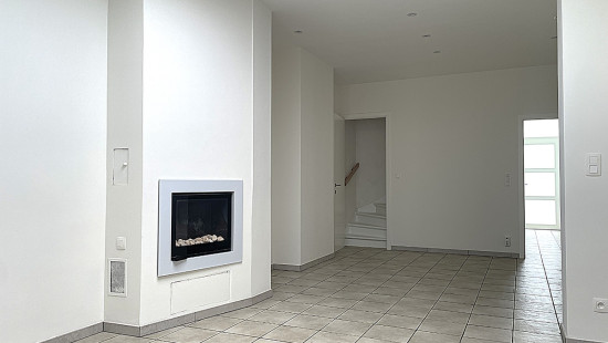 Beekstraat - 77 - - 8500