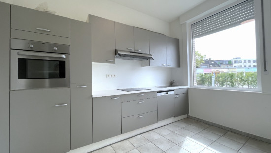 Beekstraat - 77 - - 8500