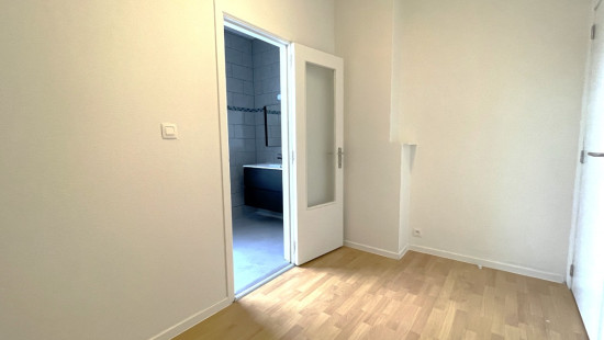 Beekstraat - 77 - - 8500