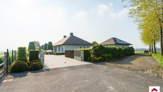 Bruggesteenweg - 30 - - 8760