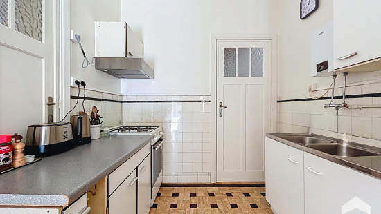 Rue Renier Chalon - 44 - - 1050