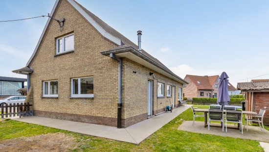 Tuinwijk - 15 - - 8600