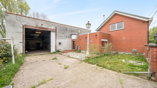 Hoofdstraat - 107 - - 9200