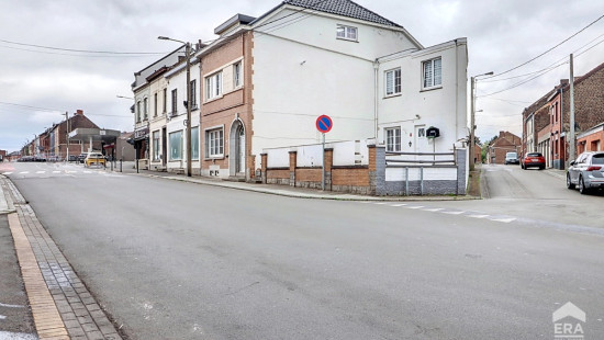 Place Léonce Mayence - 18 - - 6040