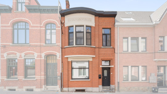 Kasteelstraat - 52 - - 9620