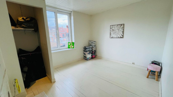 Dynastiestraat - 27 - - 8930