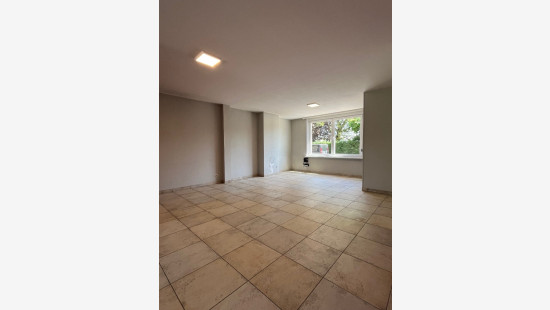Ieperstraat - 76 - - 8953