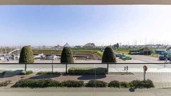 Robert Orlentpromenade (Board Walk) - 9B - - 8620
