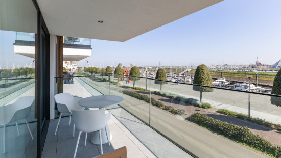 Robert Orlentpromenade (Board Walk) - 9B - - 8620