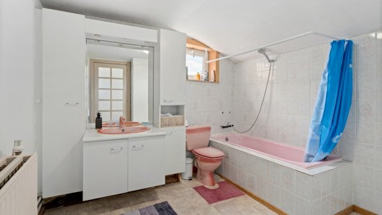 Valleistraat - 75 - - 9400