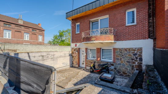 Rue du Haut Pré - 145 - - 4102