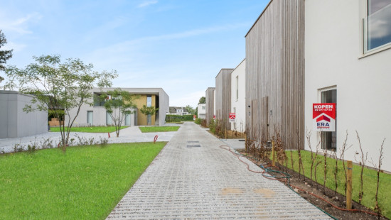 Brielstraat - 19 - - E4 - 9290