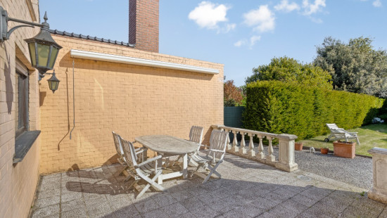 Statiestraat - 81 - - 9870