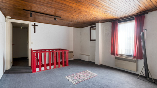 Statiestraat - 81 - - 9870