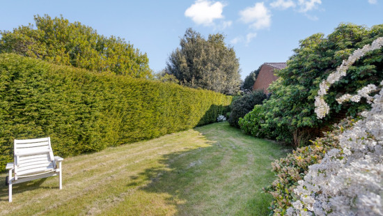 Statiestraat - 81 - - 9870