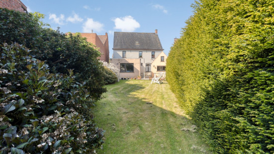 Statiestraat - 81 - - 9870