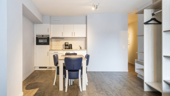 Zeedijk - 96 - 422 - 8370