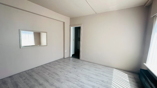 Poelkapellestraat - 9 + 7 + 7a - - 8840