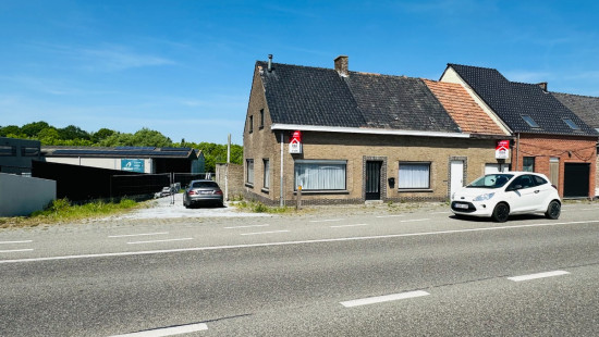 Poelkapellestraat - 9 + 7 + 7a - - 8840