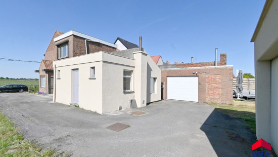 Lievestraat - 24 - - 9930