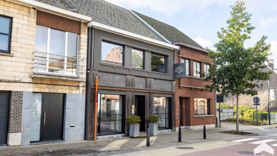 Hogeweg - 82 - - 9320