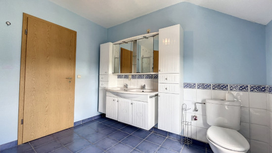 Rue Notre Dame - 19 - - 6860
