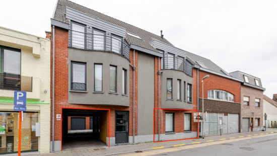 Leegstraat - 13 001 - - 9060