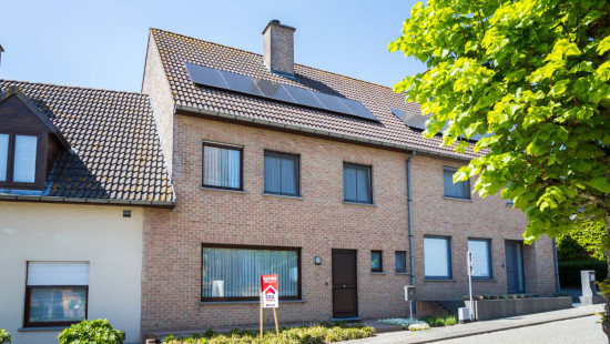 Juliaan Claerhoutstraat - 8 - - 8572