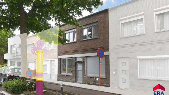 Burgemeester Lionel Pussemierstraat - 110 - - 9900