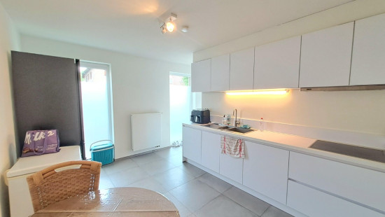 Kwadepoelstraat - 10F - - 8550