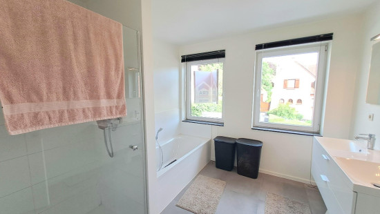 Kwadepoelstraat - 10F - - 8550