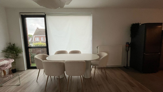 Leest - 84 - 2 - 2330