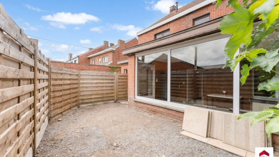 Statiestraat - 11 - - 8720