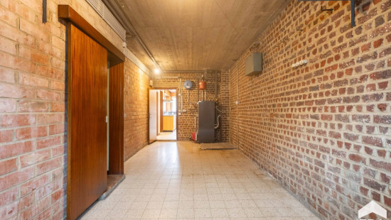 Veldstraat - 24 - - 9470