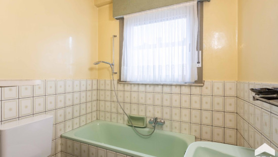 Veldstraat - 24 - - 9470