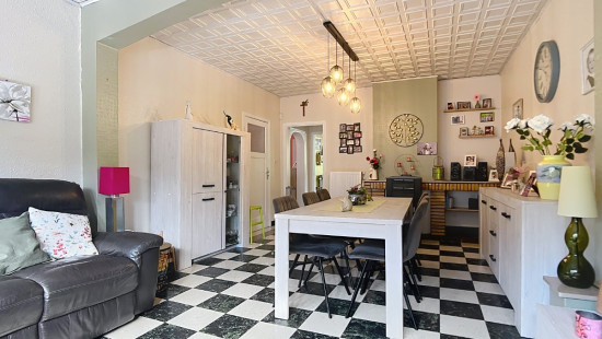 rue des Awirs - 158 - - 4400