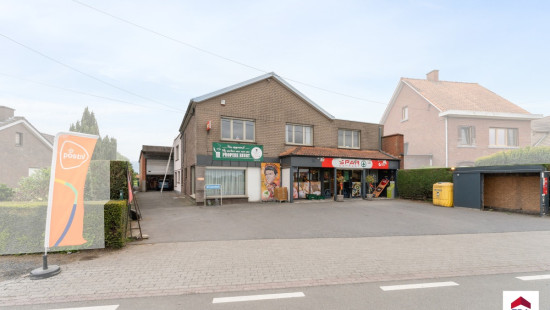 Statiestraat - 121 - - 8720