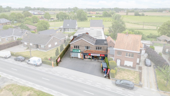 Statiestraat - 121 - - 8720