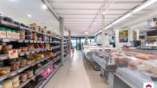 Statiestraat - 121 - - 8720