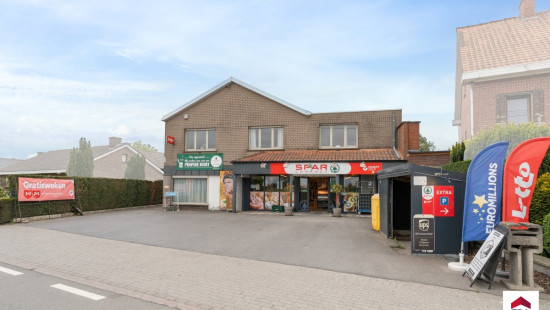 Statiestraat - 121 - - 8720