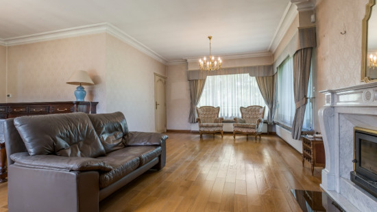 Steenweg Hulst-Lessen - 75 - - 9140