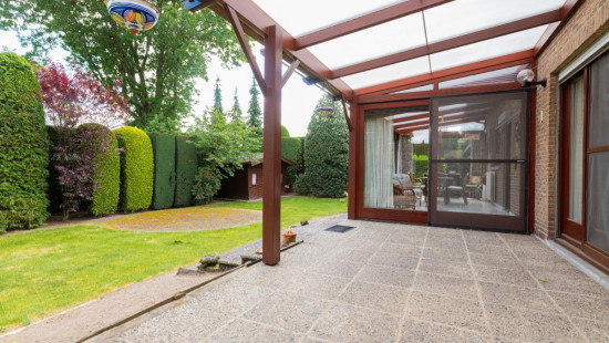 Steenweg Hulst-Lessen - 75 - - 9140