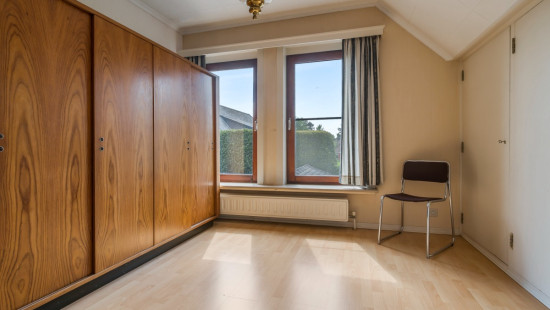 Steenweg Hulst-Lessen - 75 - - 9140