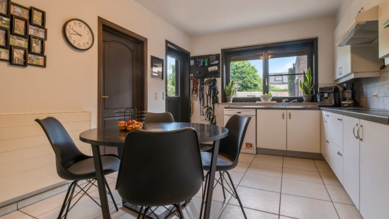 Hoogstraat - 73 - - 9160