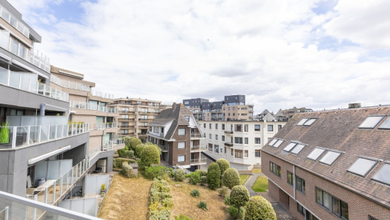 Lucionplein - 8 - 0207 - 8670