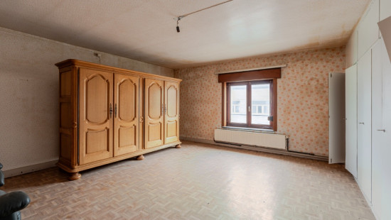 Rue Colonel Aviateur de Daumerie - 8 - - 7940