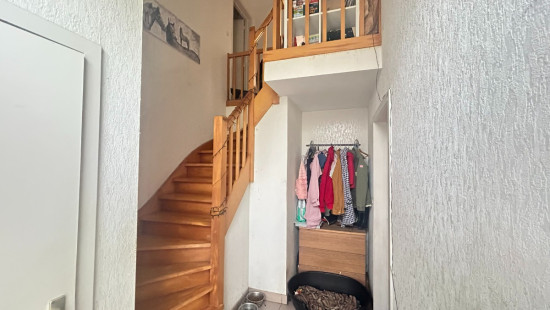 Dourdanstraat - 64 - - 8940