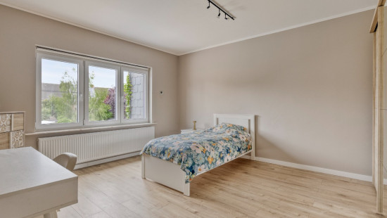 Dennenstraat - 64 - - 2800